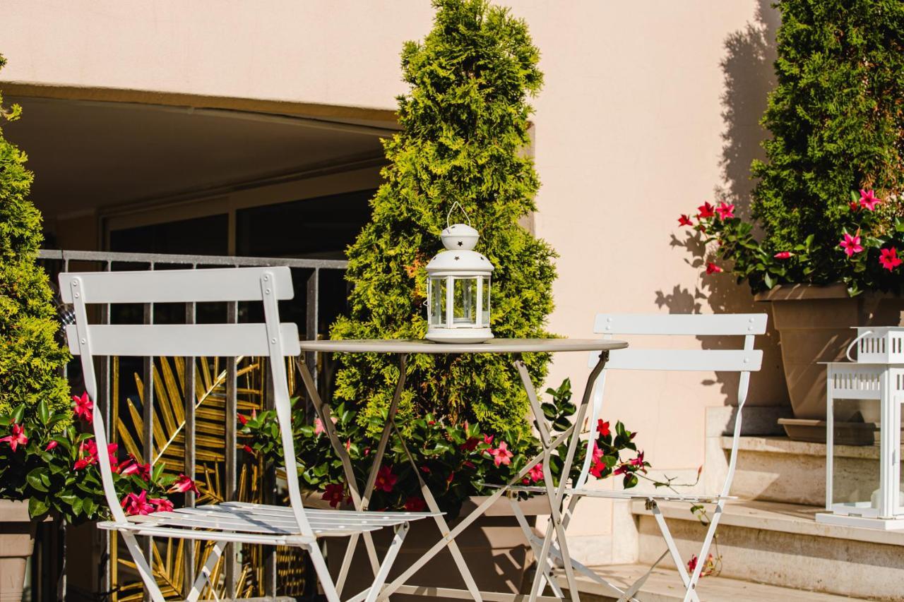 Unique Hotel Cesenatico Ngoại thất bức ảnh