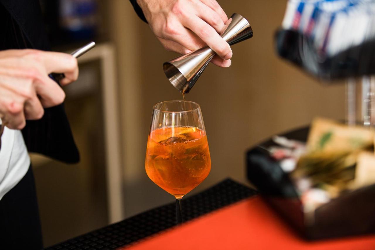 Unique Hotel Cesenatico Ngoại thất bức ảnh