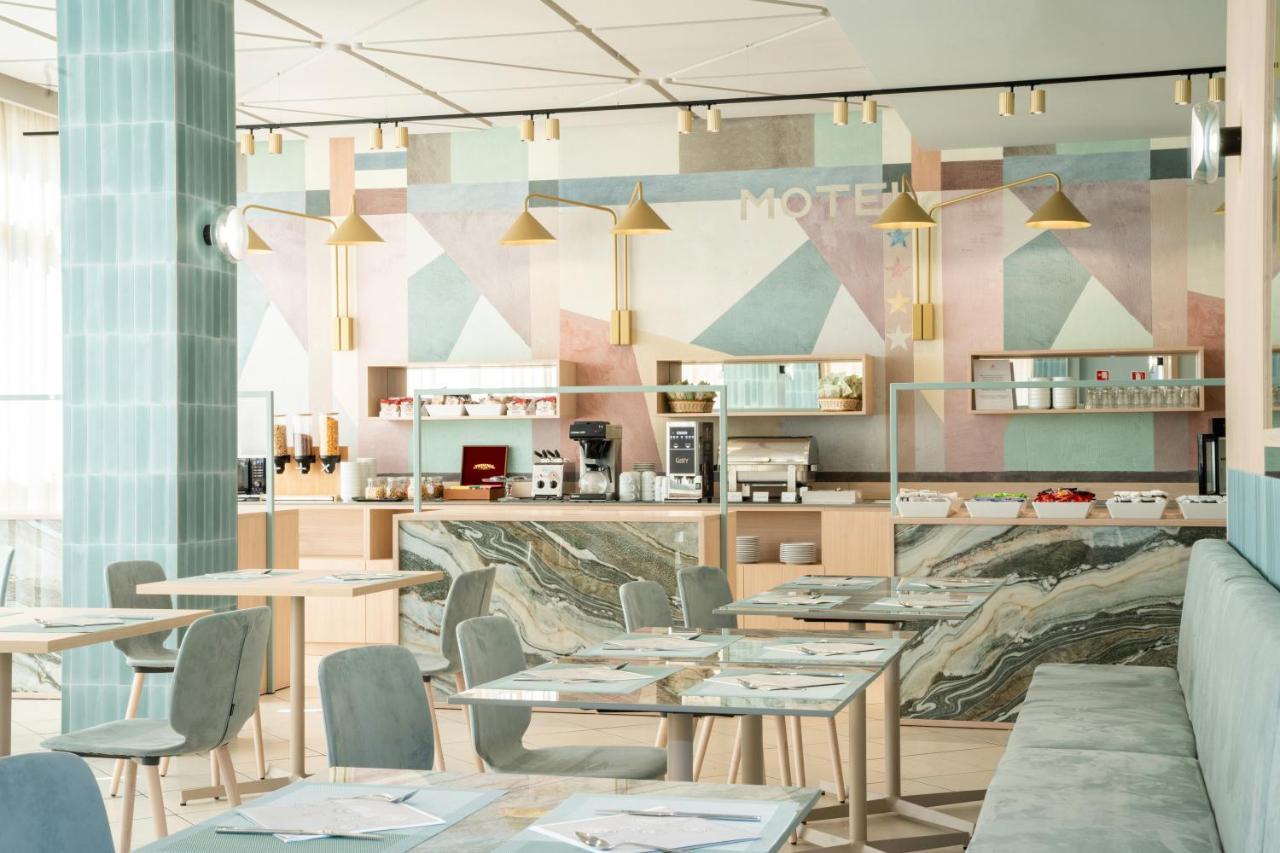 Unique Hotel Cesenatico Ngoại thất bức ảnh