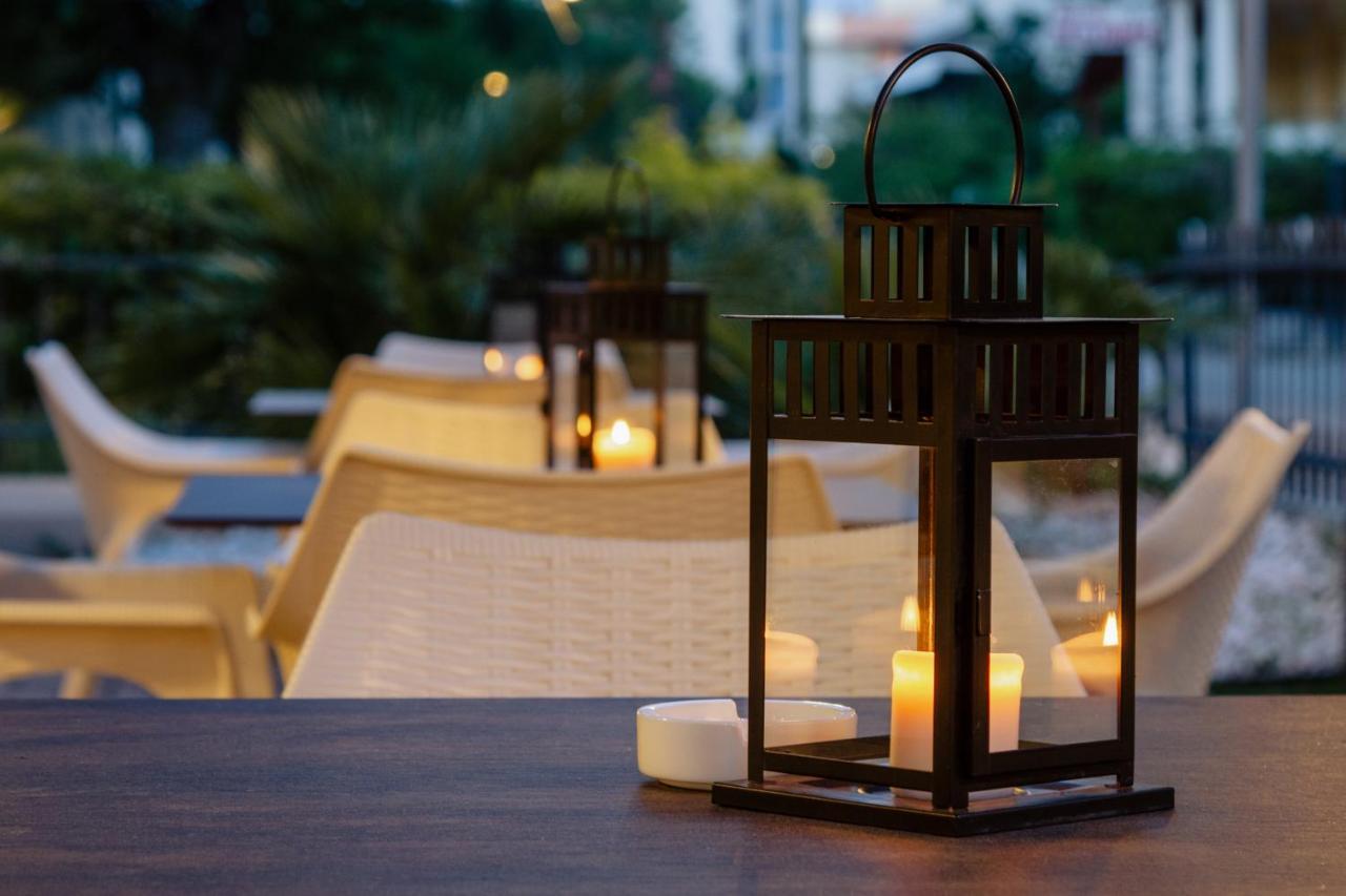 Unique Hotel Cesenatico Ngoại thất bức ảnh