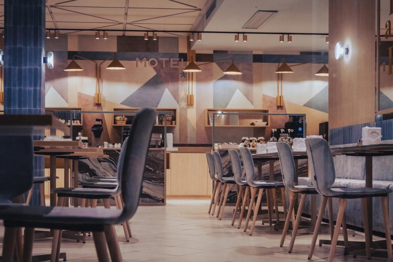 Unique Hotel Cesenatico Ngoại thất bức ảnh